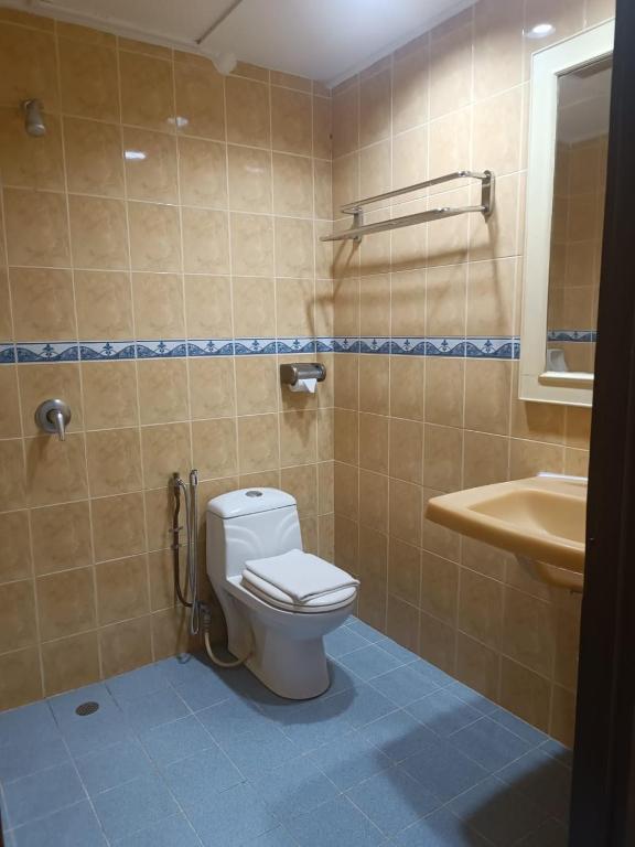 Koupelna v ubytování HOTEL AMBASSADOR 2