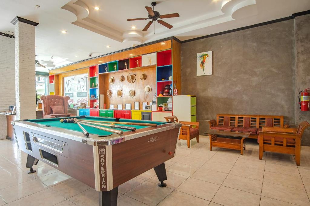 Art Mansion Patong Hotel - Resim 15