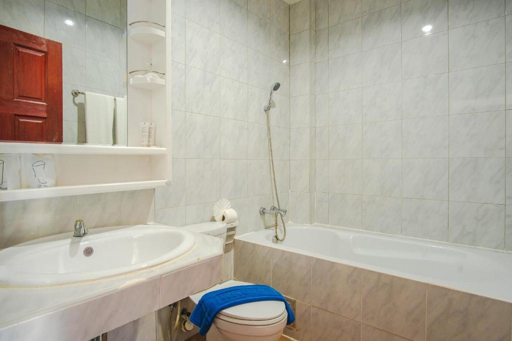 Art Mansion Patong Hotel - Resim 3