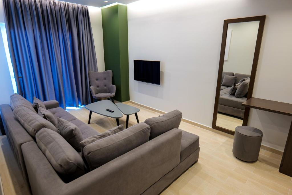 Uma televisão e/ou sistema de entretenimento em NERIUM Hotel