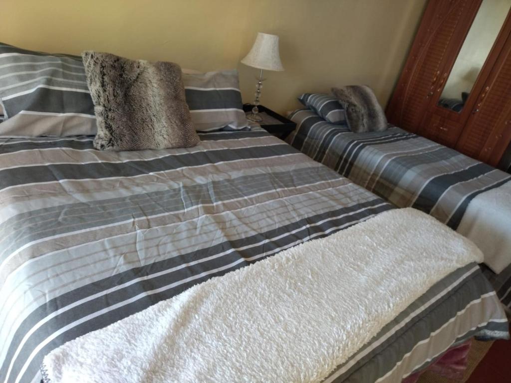 Gallery image of NATS Two Overnight Accommodation Double and Single bed in De Aar