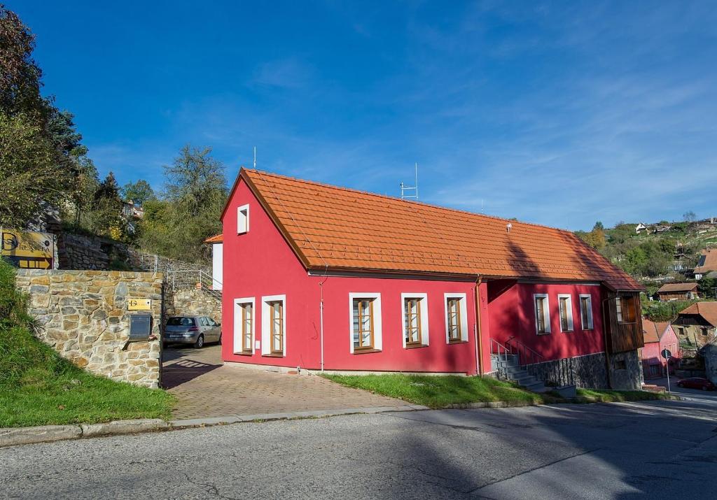Budova, kde se penzion nachází