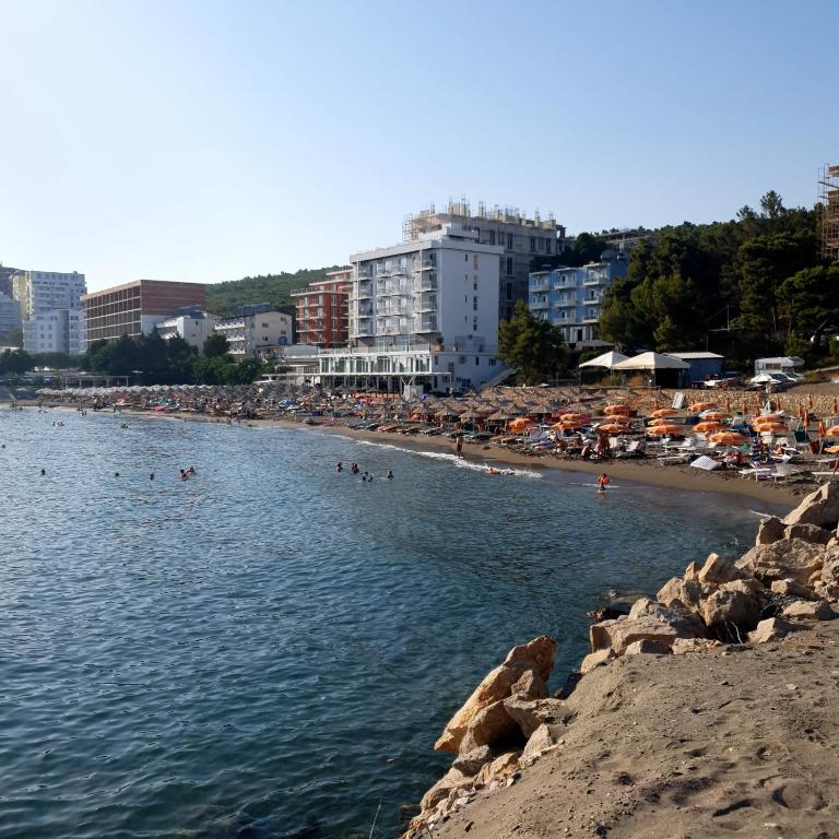 Příroda nedaleko hotelu