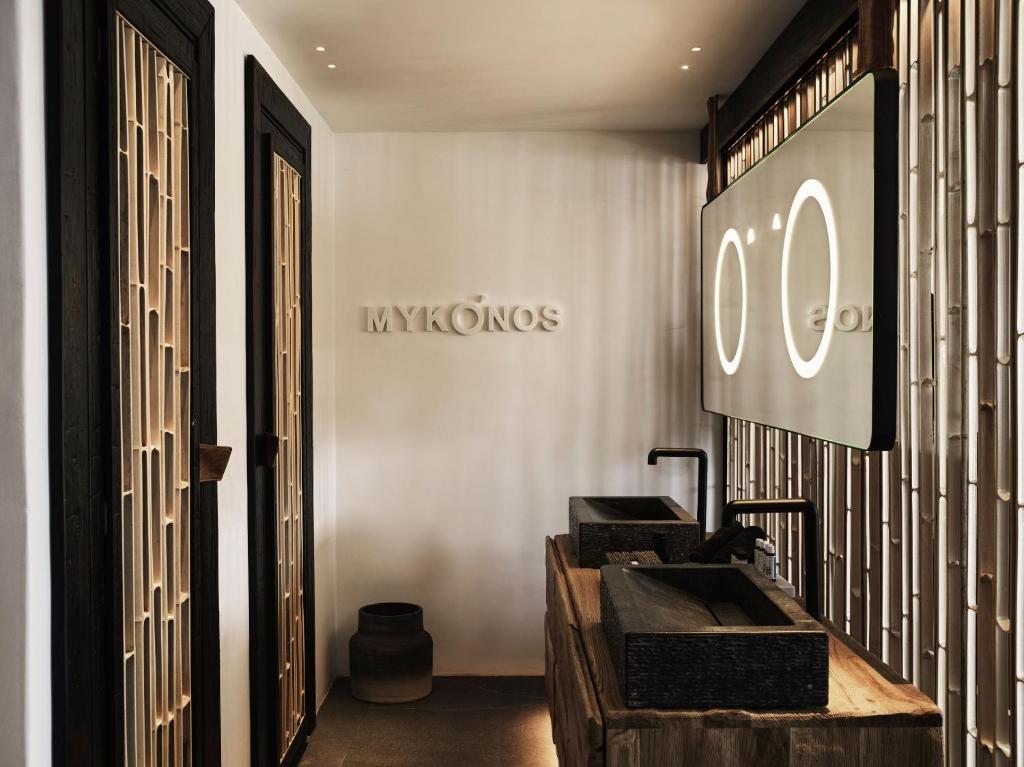 Сертифікат, нагорода, вивіска або інший документ, виставлений в Myconian O, a Member of Design Hotels