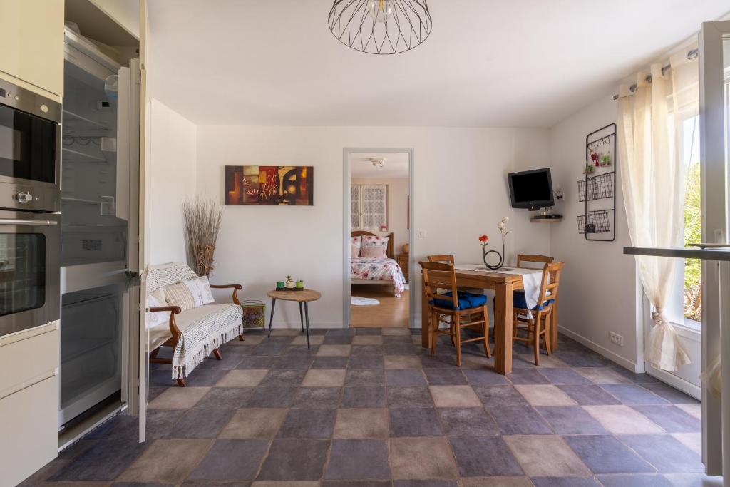 Dorlanne - Casa De Um Quarto