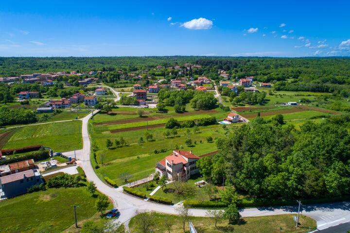Příroda nedaleko prázdninového domu