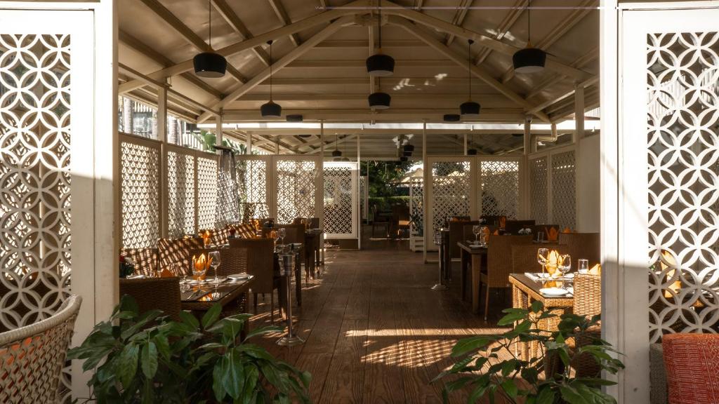 Restaurace v ubytování Sarova Panafric Hotel