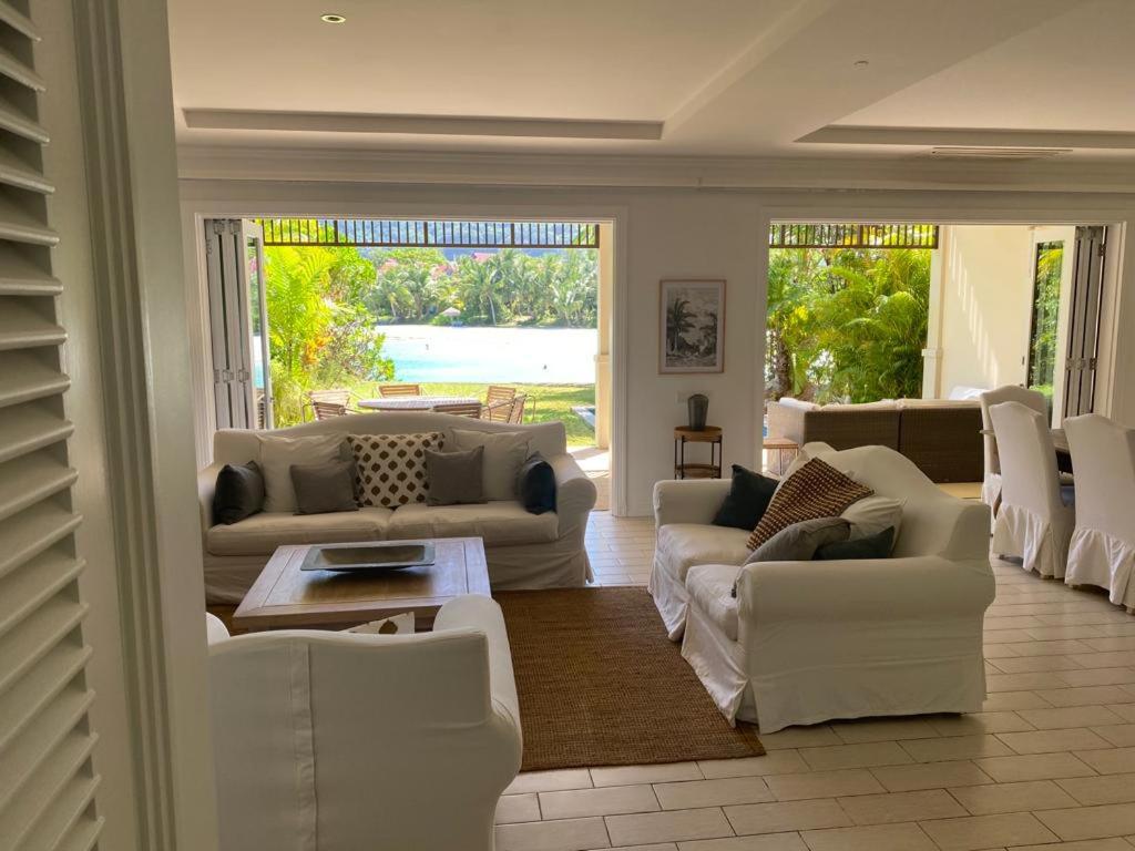 Posezení v ubytování Maison La Plage by Simply-Seychelles