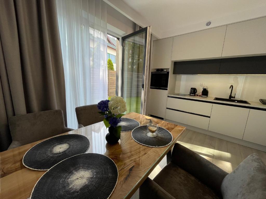 Port Mielno - Apartamento Con Vistas Al Jardín