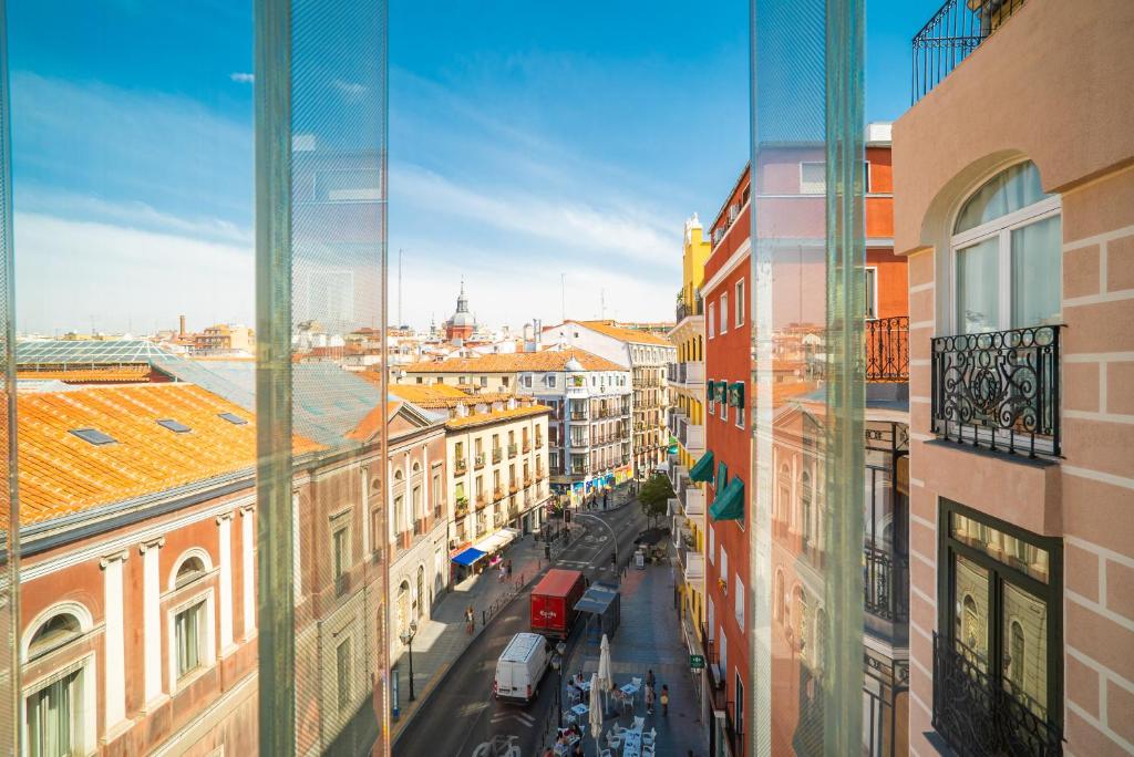 Akeah Hotel Gran Vía - Resim 14