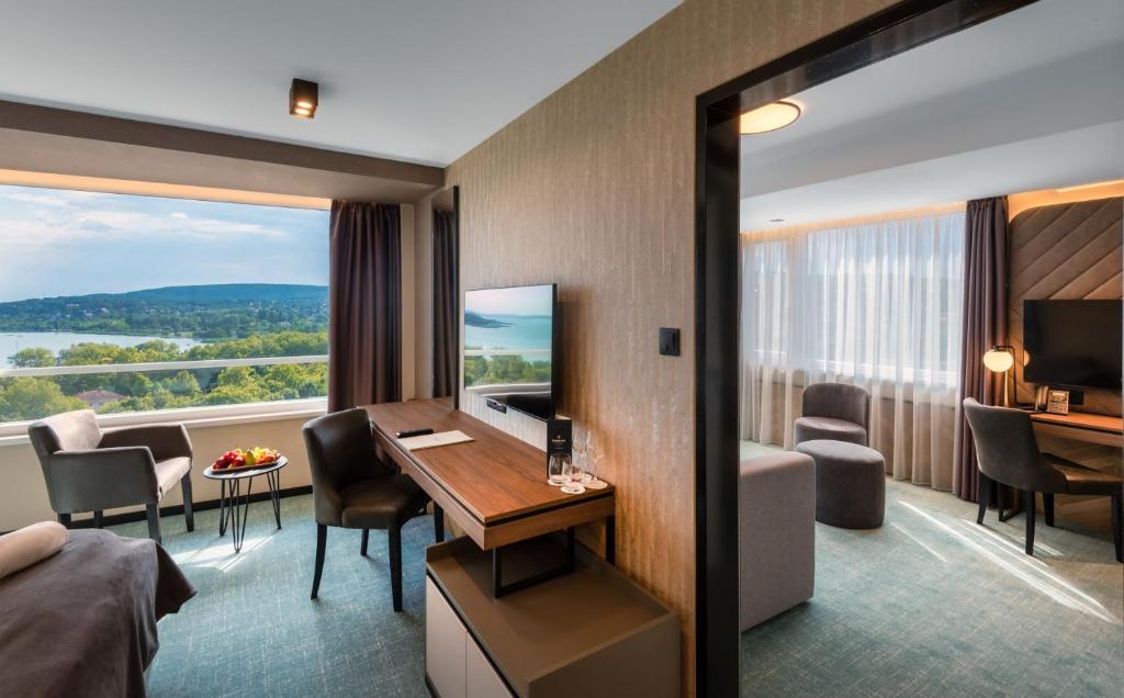 Hunguest Hotel Bál Resort - 套房