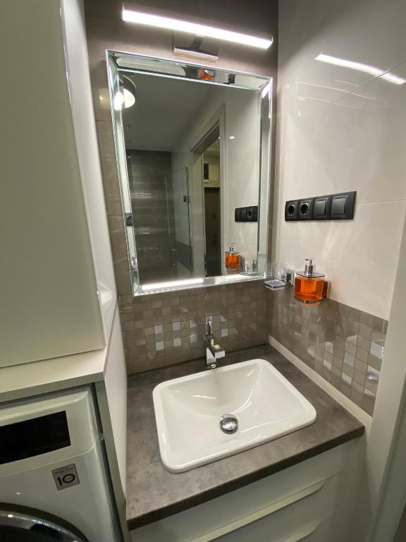 Fotografie z fotogalerie ubytování Noir Silvery Apartman v destinaci Szeged