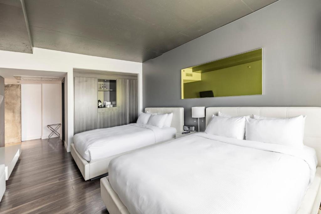Hotel Zero 1 Montreal - 豪华双人或双胞胎房间