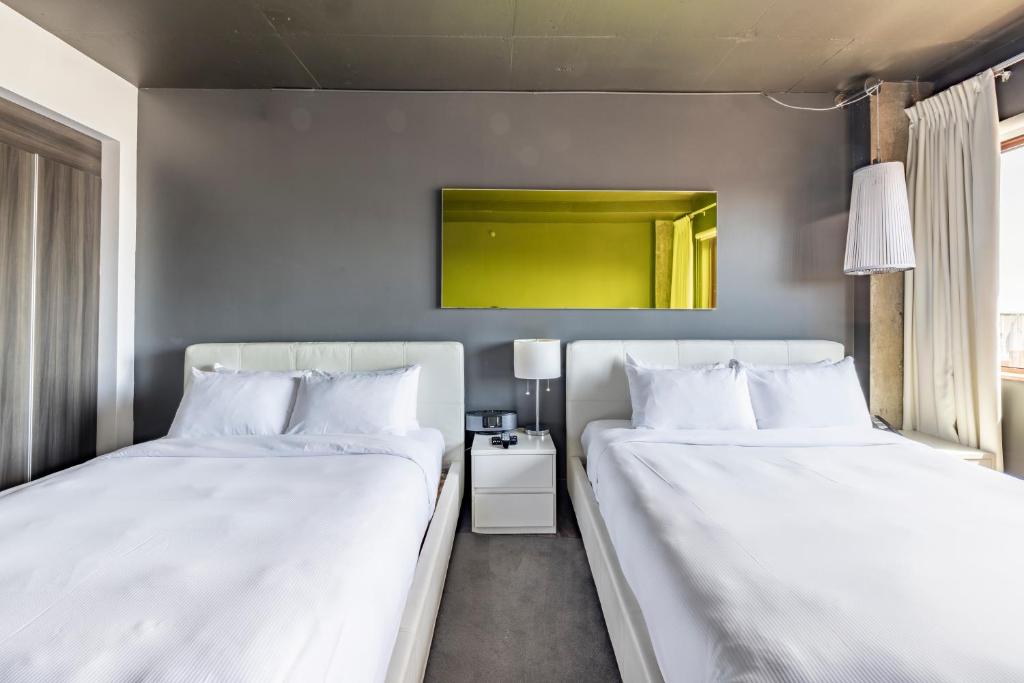 Hotel Zero 1 Montreal - Resim 40