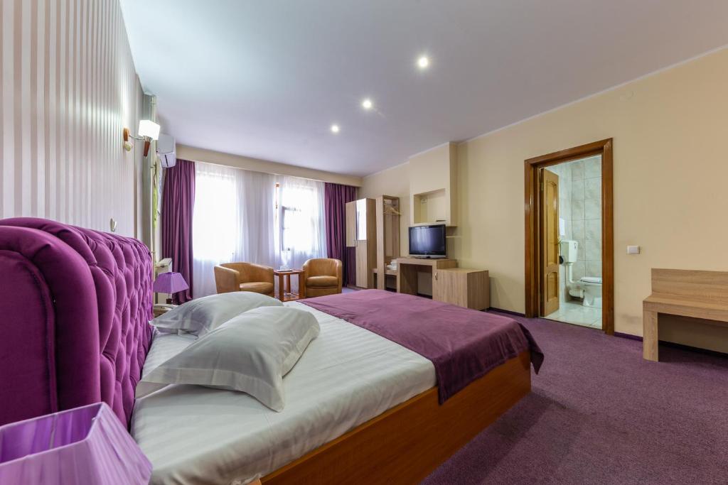 Hotel Amphitryon - Resim 7