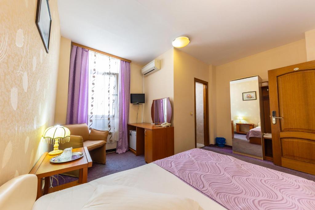 Hotel Amphitryon - Resim 23