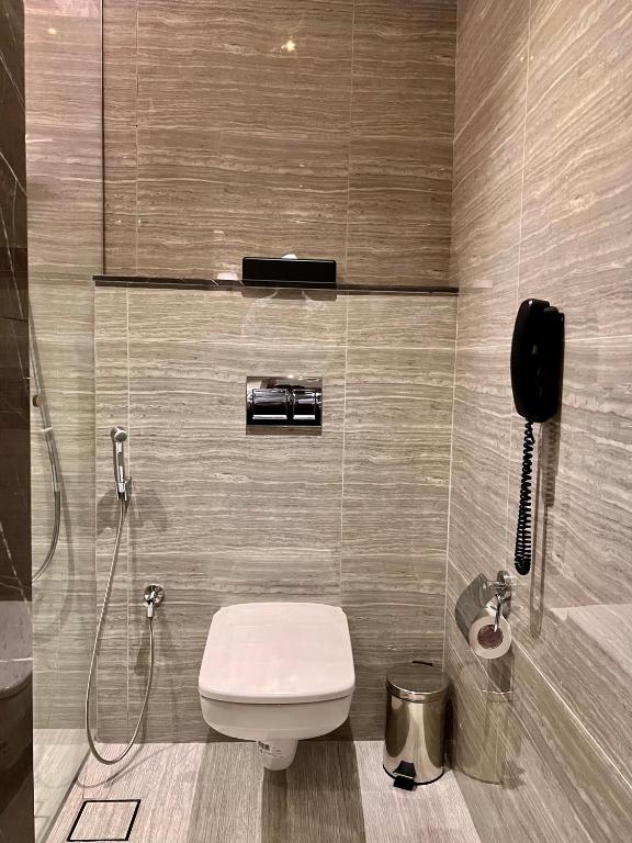Koupelna v ubytování Zest Metropole