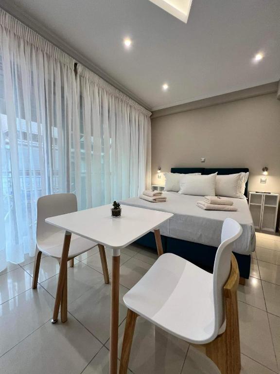 ATLANTIS APARTMENTS - 18