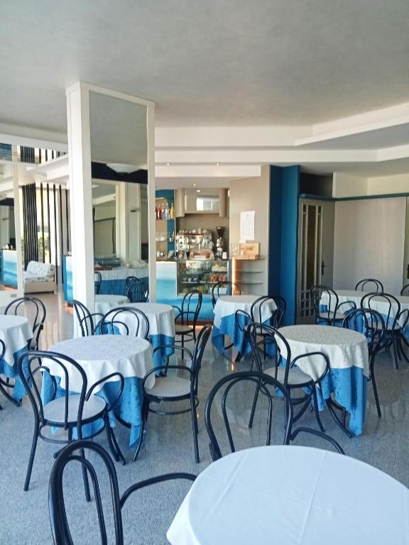 Restaurace v ubytování Hotel Alb's
