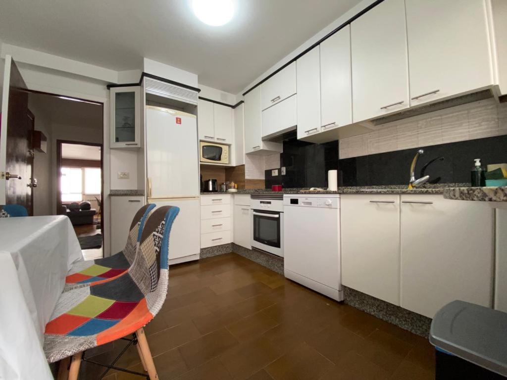 Fotografie z fotogalerie ubytování Severo Ochoa próximo al centro 4 habitaciones v destinaci Vigo