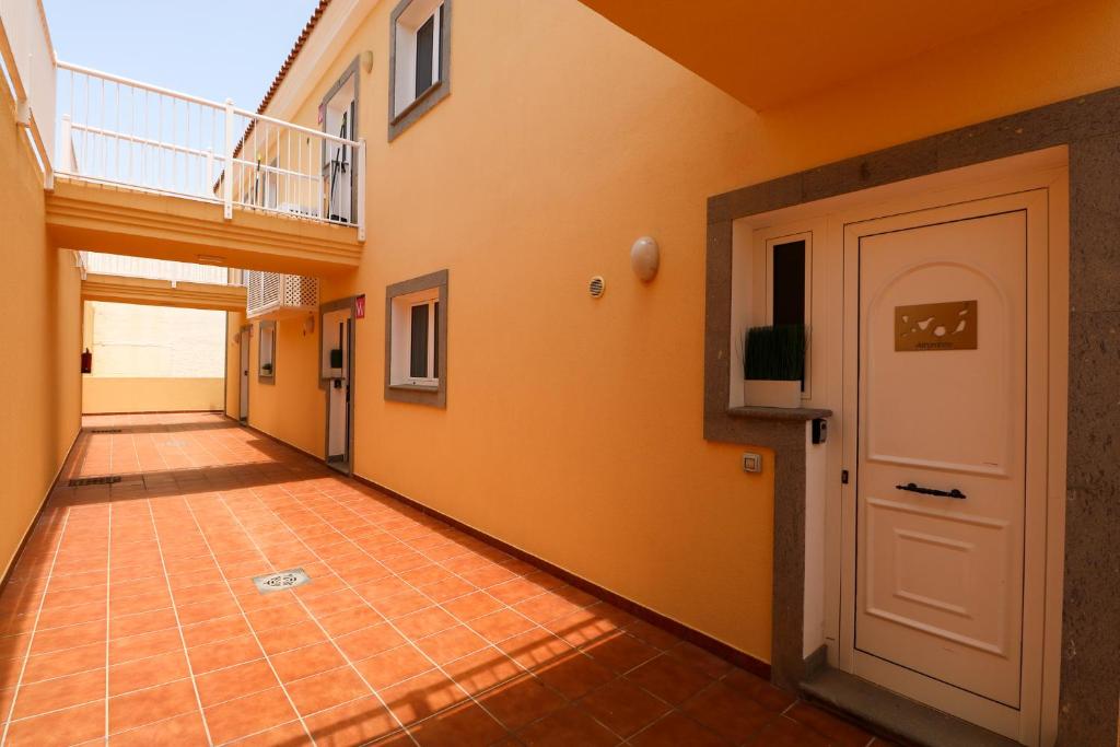 Calypso Family Apartments, La Playa de Arguineguín ...