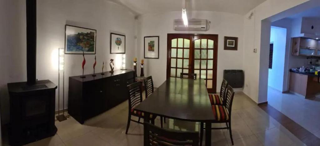 Lola Barracas Casa con Cochera