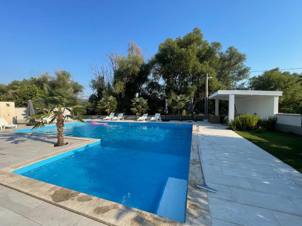 Bazén v ubytování Luxury Villa Magic nebo v jeho okolí