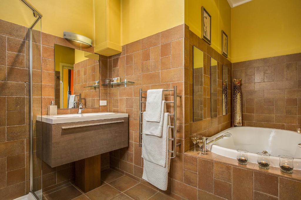 Avocado Sunset Bed & Breakfast - Safari -suite Met Spa -bad