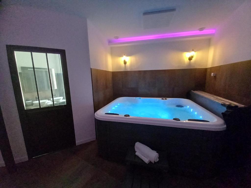FER RÊVER#JACUZZI-Salle de Sport et Musculation, Thiers – Updated 2022  Prices