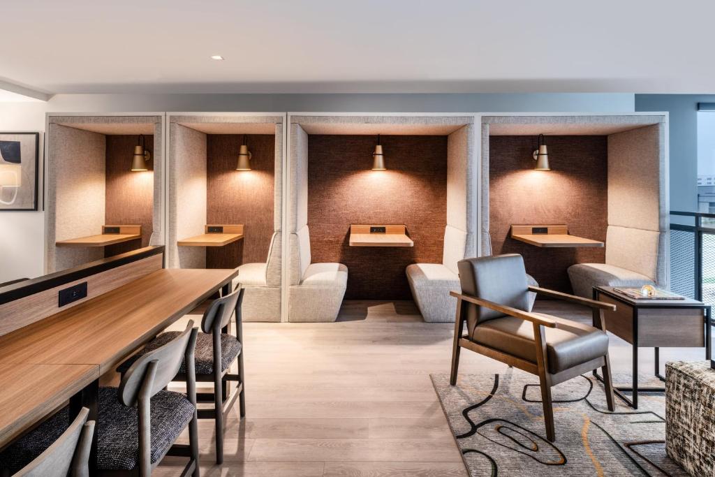 Atwell Suites Denver Airport - Tower Road by IHG photo
