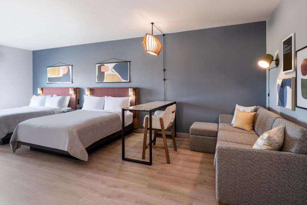 Atwell Suites Denver Airport - Tower Road by IHG photo
