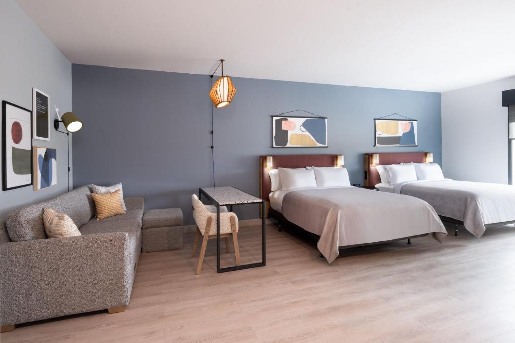 Atwell Suites Denver Airport - Tower Road by IHG photo