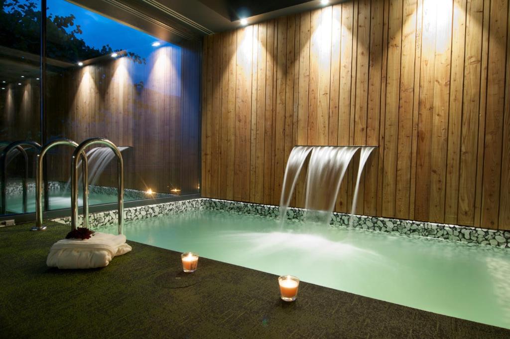 Bazén v ubytování Hotel Terra Bonansa nebo v jeho okolí