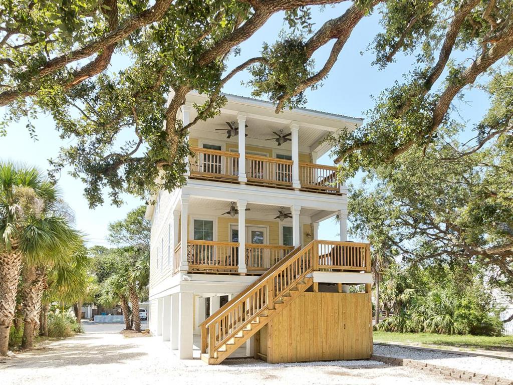Coastal Livin