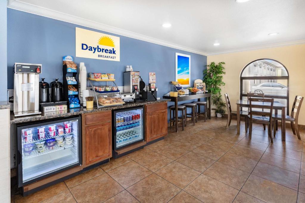 Certifikát, hodnocení, plakát nebo jiný dokument vystavený v ubytování Days Inn by Wyndham Winnemucca