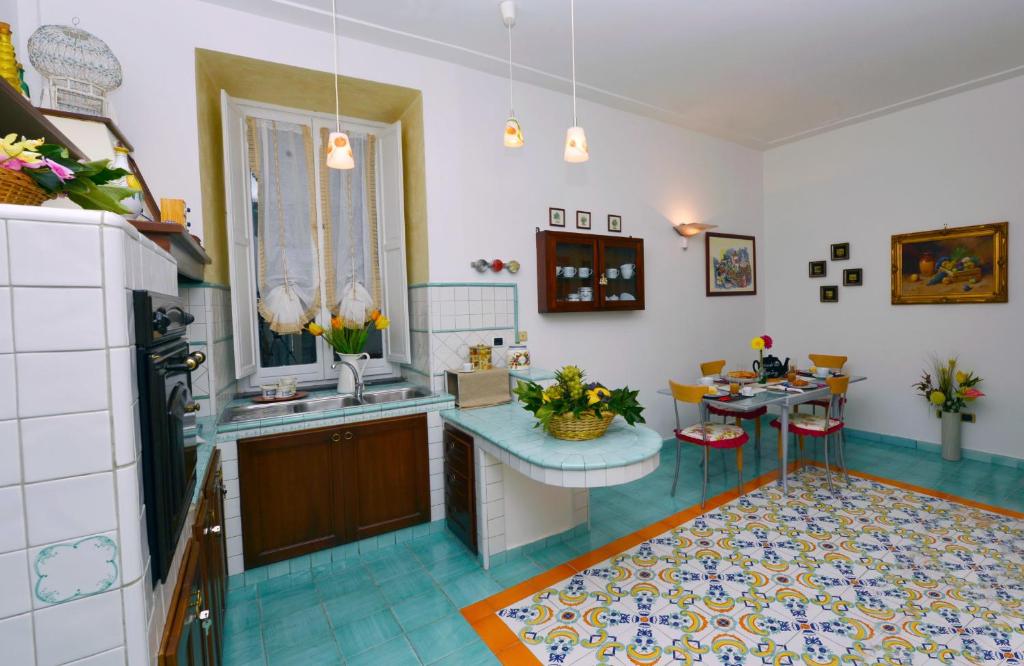 Una cocina o zona de cocina en B&B Sognava