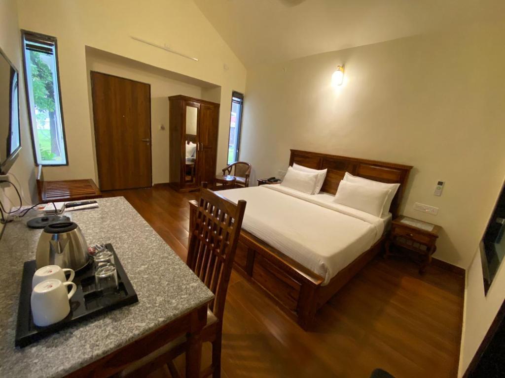 Postel nebo postele na pokoji v ubytování Las Cabanas Resort