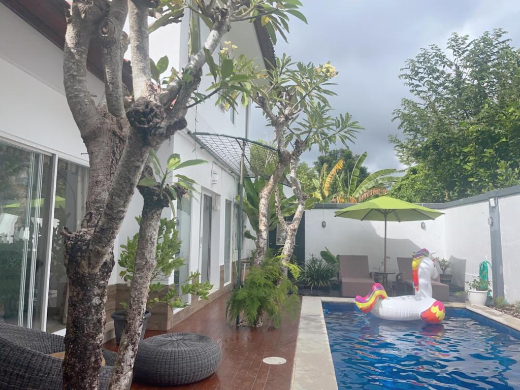 cozy private villa jimbaran 4 bed room 3 bath room