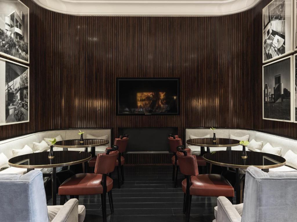 J.K. Place Roma - The Leading Hotels of the World - Resim 8