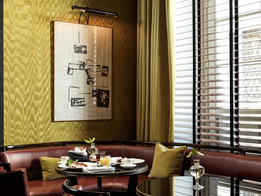 Posezení v ubytování J.K. Place Roma - The Leading Hotels of the World