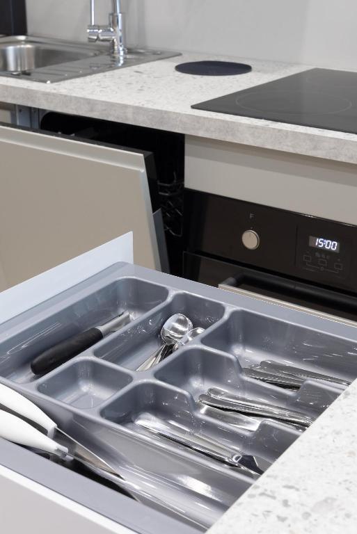 Kuchyňa alebo kuchynka v ubytovaní Apartament nr 5 Cetniewo Osada, Władysławowo, duży taras, parking podziemny