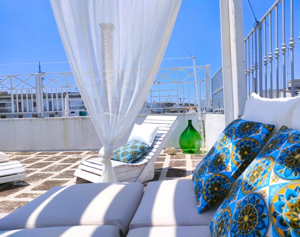 Balkón alebo terasa v ubytovaní Terrazza Alma Bianca