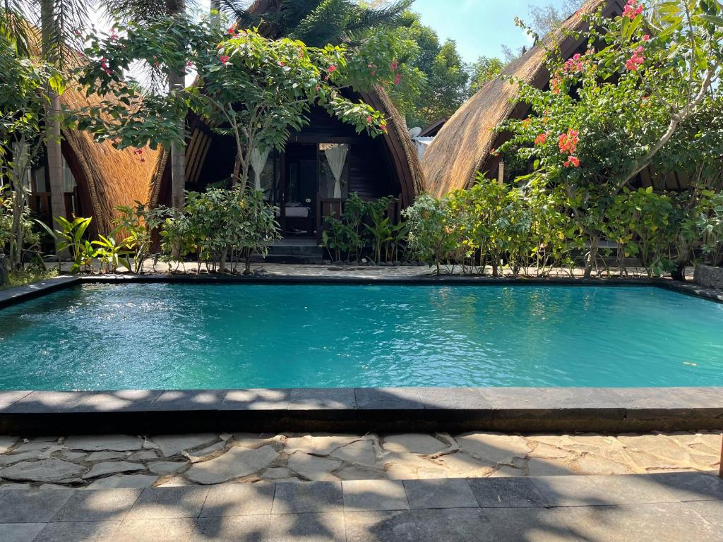 Zipp Bar Restaurant & Bungalows - 14