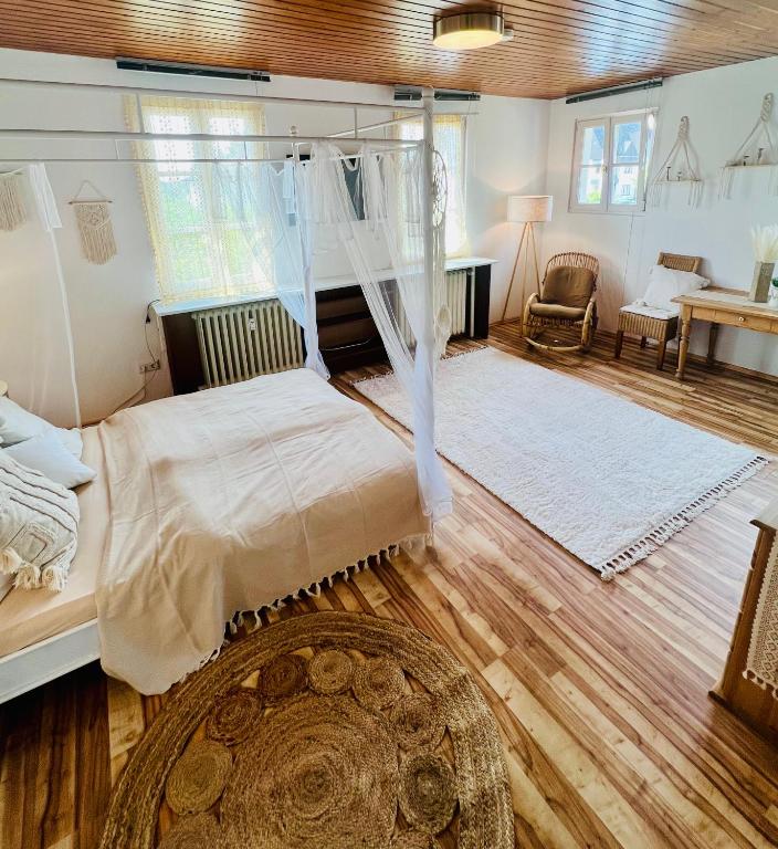 Cloud 9 , Apartment mit Garage und Garten in Nähe der Uniklinik, Bosch, Ina Schaeffler - 1ベッドルームのアパート