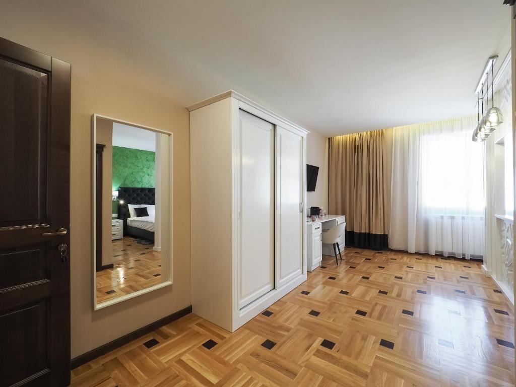 Boutique Central - Resim 43