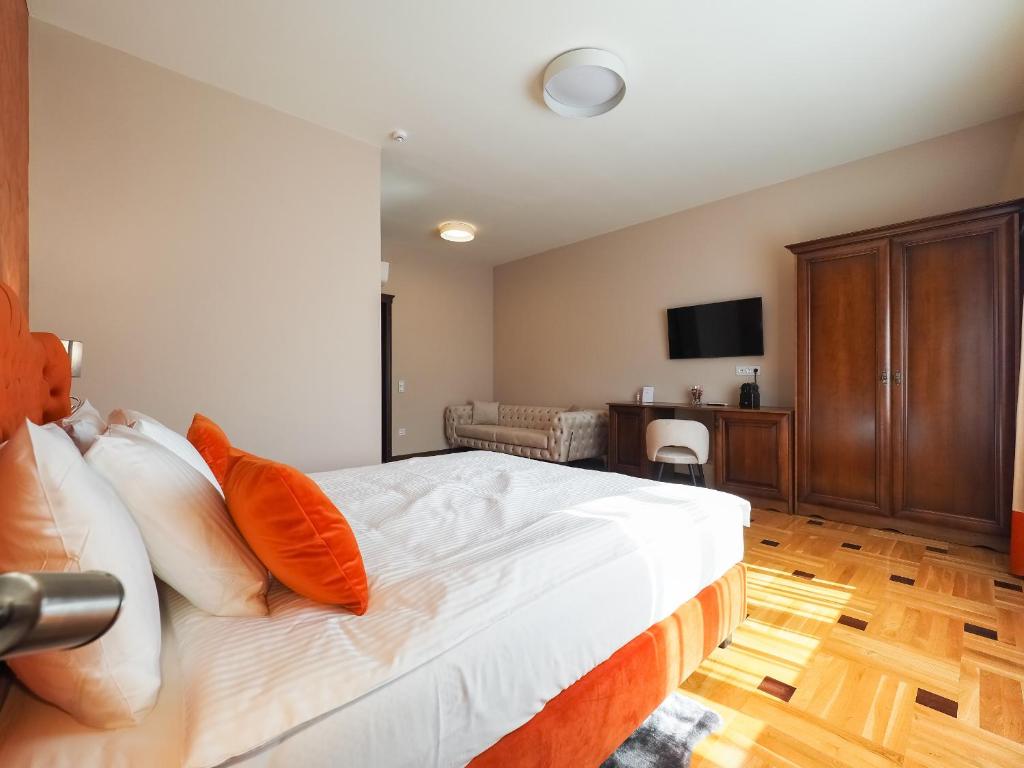 Boutique Central - Resim 29