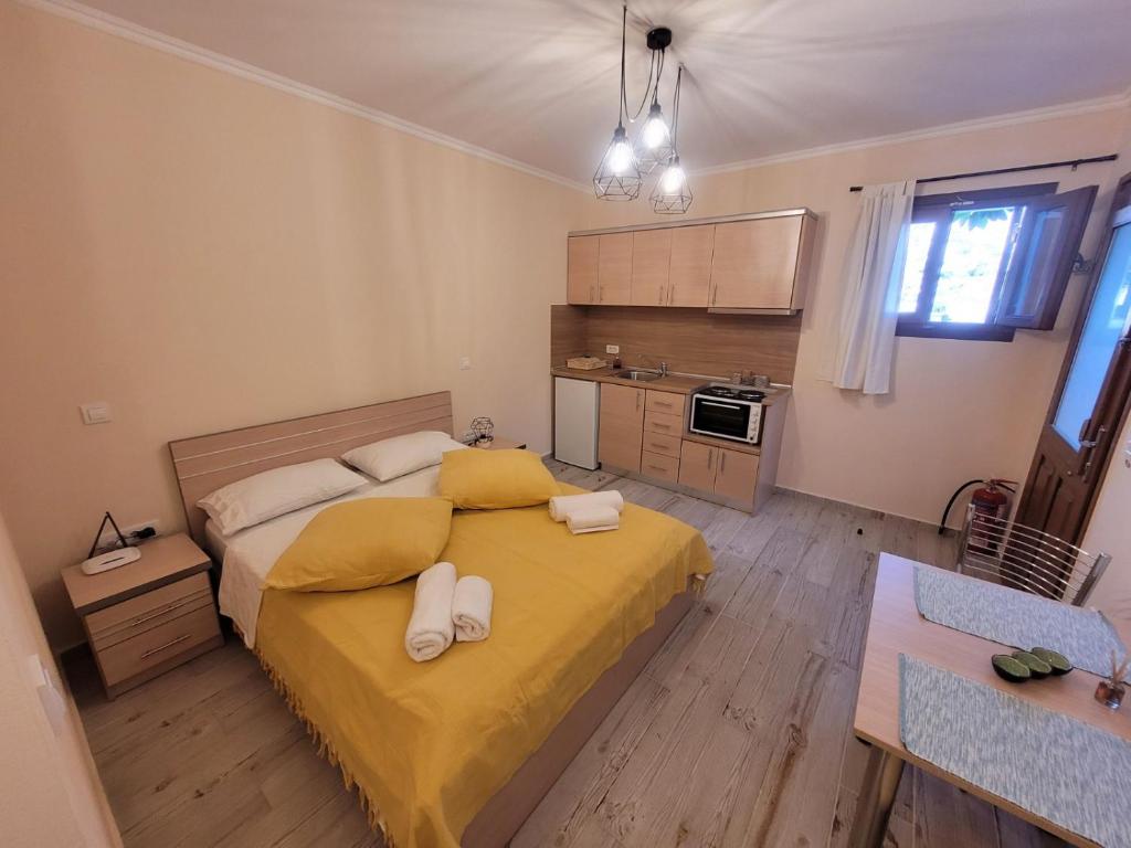 Kuchyň nebo kuchyňský kout v ubytování Kleanthi and Kostas Studios