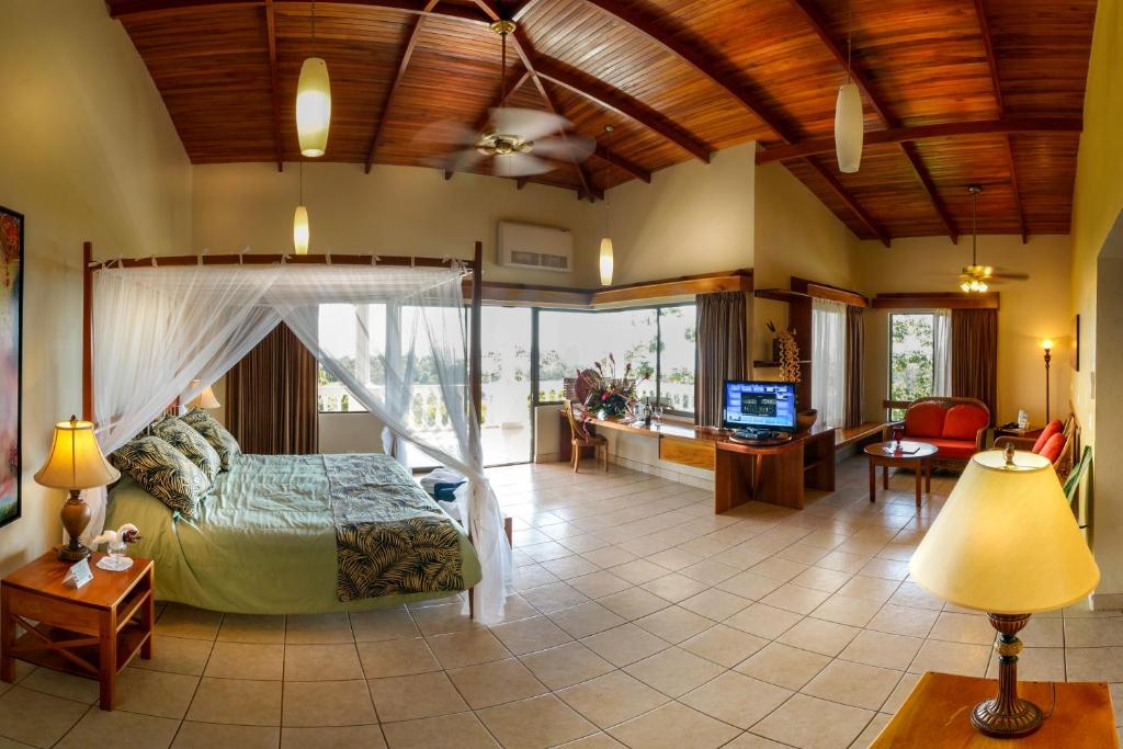 Room at Cristal Ballena Boutique Hotel