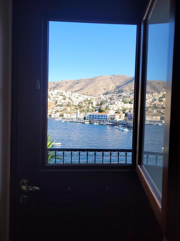 Kleanthi and Kostas Studios - 4