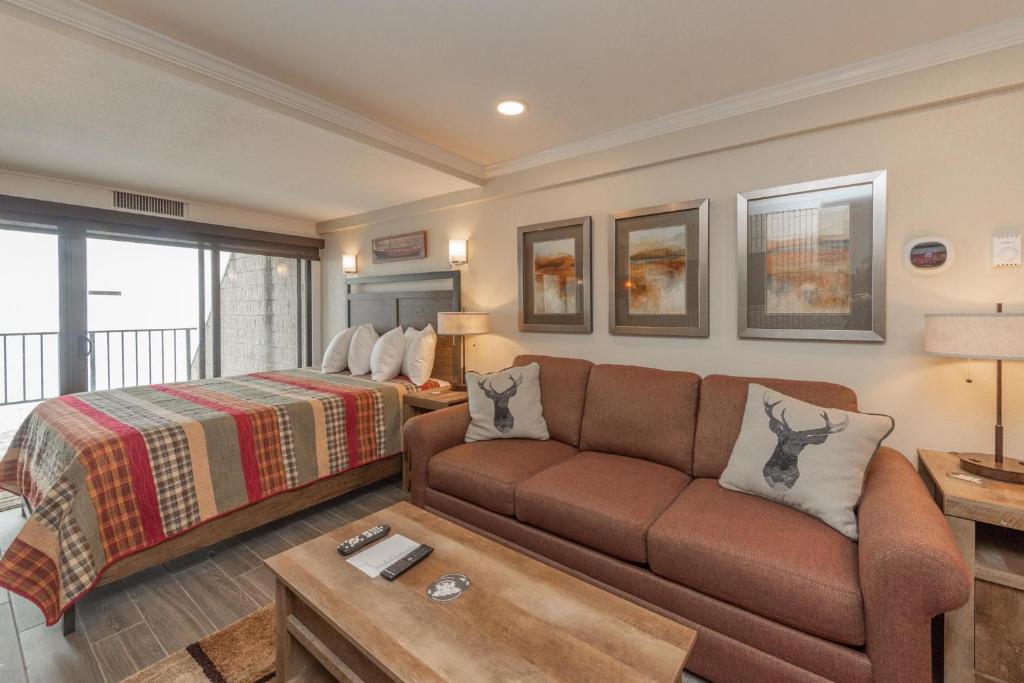 203A Efficiency One Bath - Housity